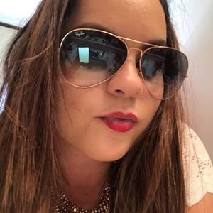 Meet your Posher, Lucero